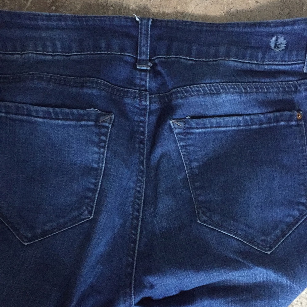 Jeans - Picture 3 of 4